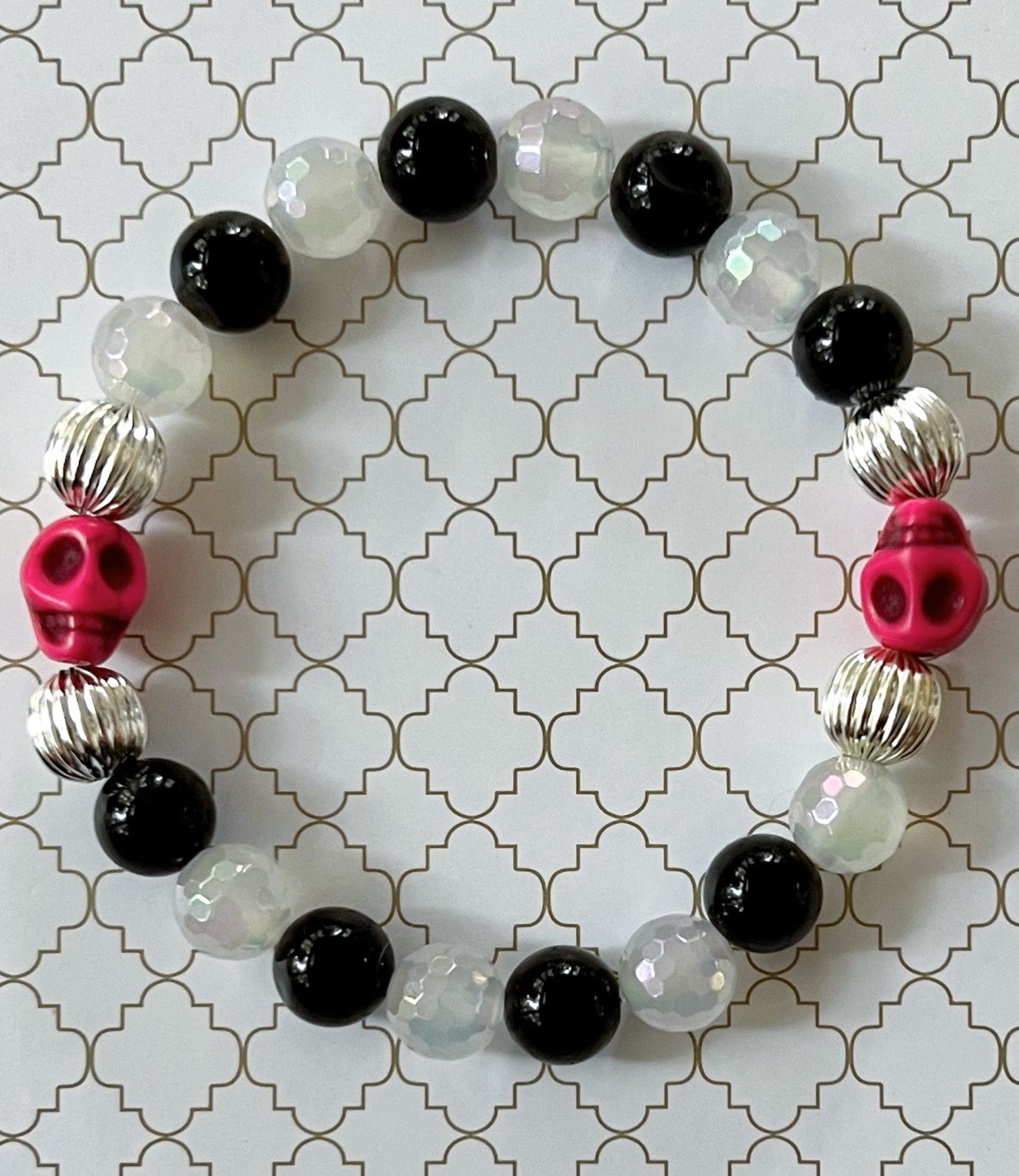 Elegant Skull Bracelet in Silver