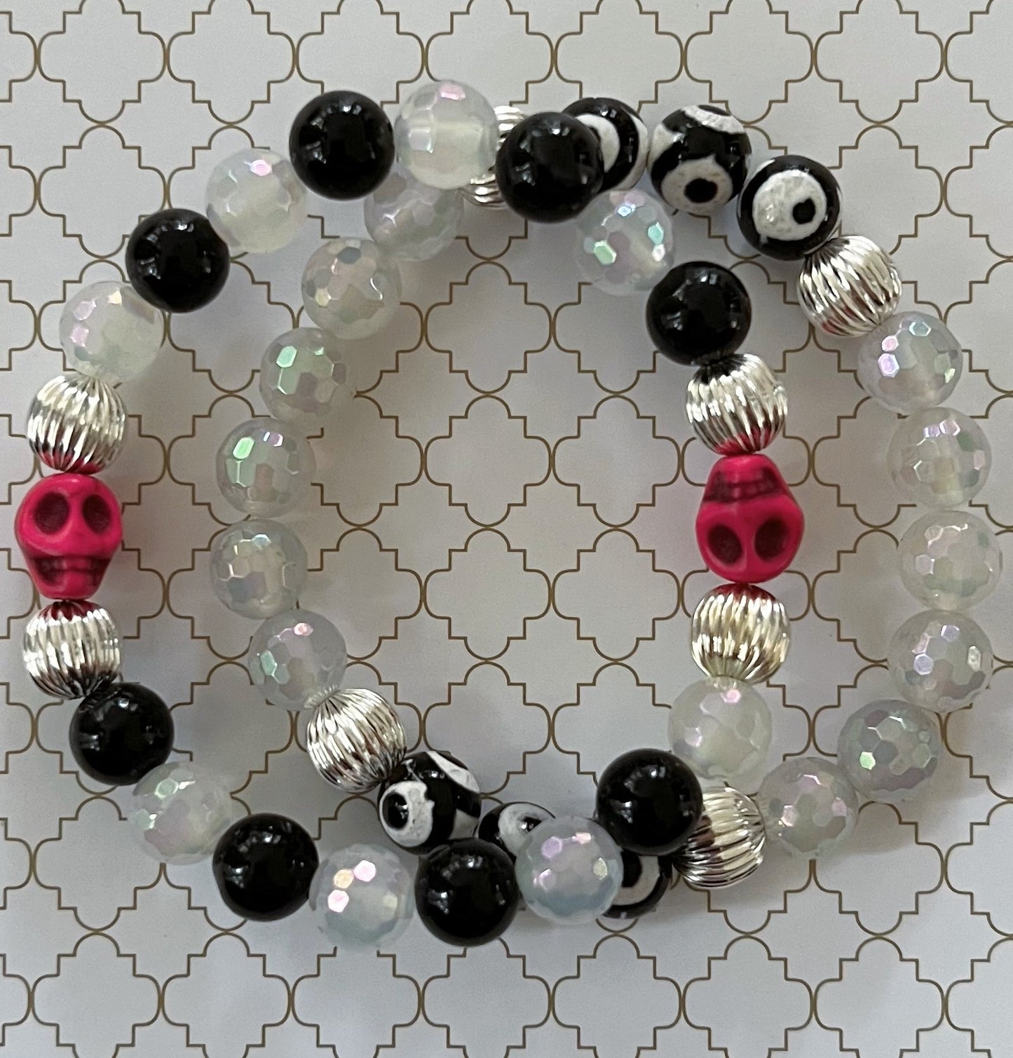 Elegant Skull Bracelet in Silver