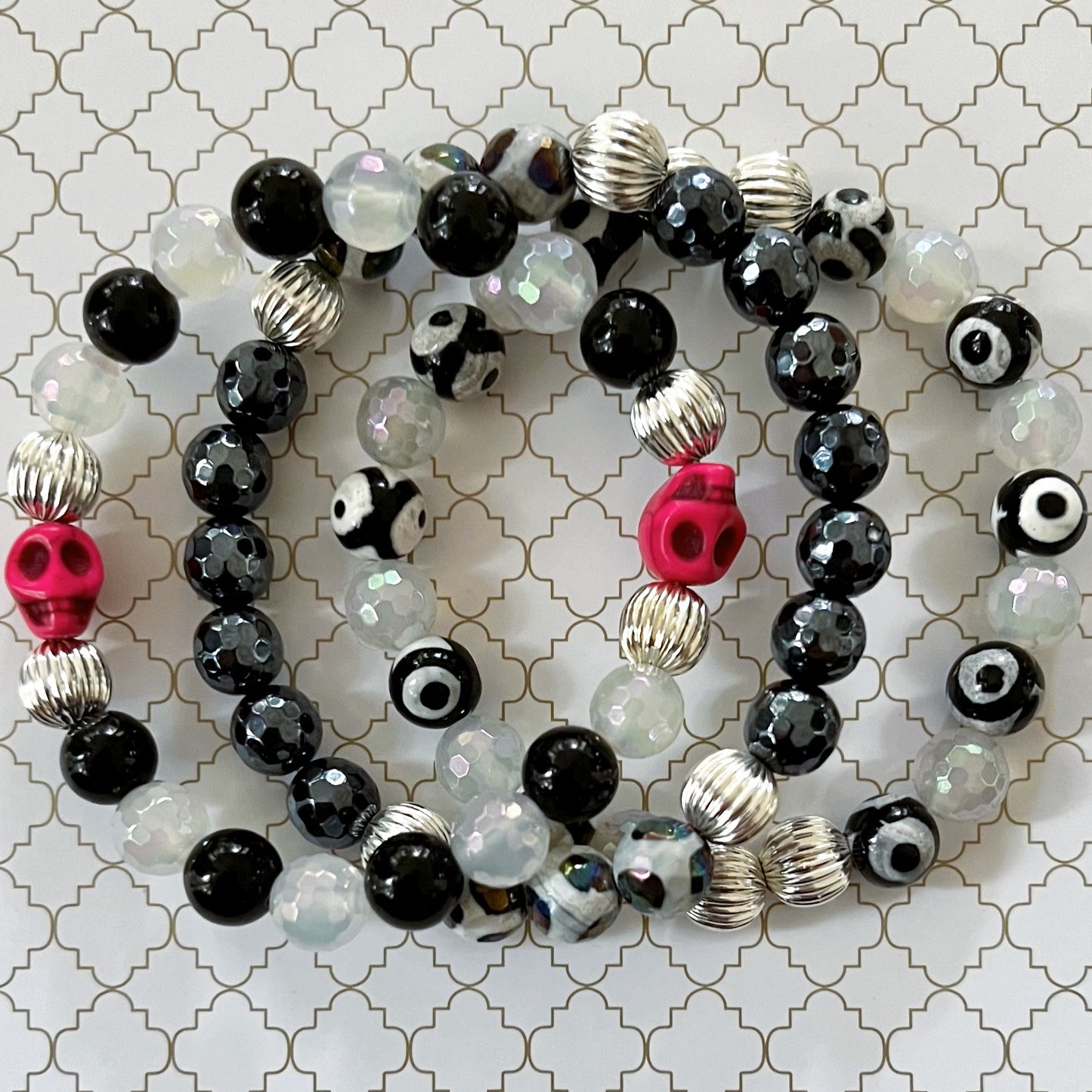 Elegant Skull Bracelet in Silver